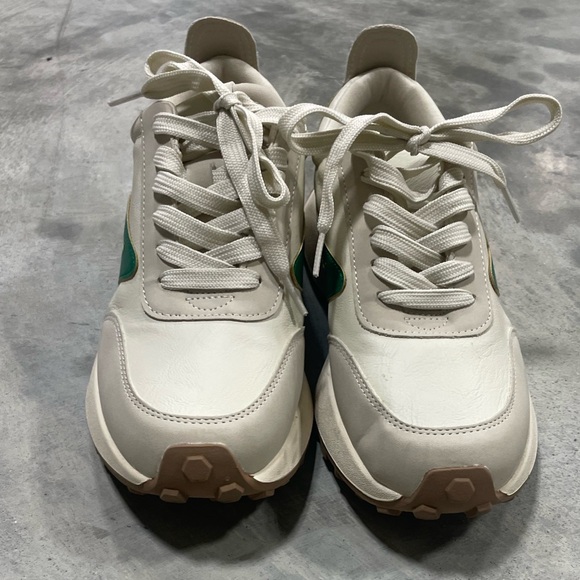 DV by Dolce Vita Braiden womens off white cream green sneakers athletic shoes - Picture 3 of 8